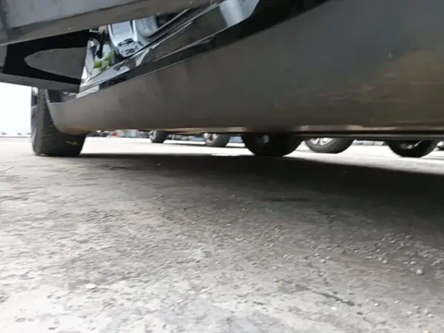 Tesla Model Y — Фото автомобиля 20