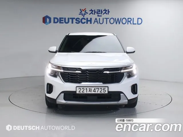 Kia Seltos Новый Seltos Бензин 2.0 2WD — Фото автомобиля 3