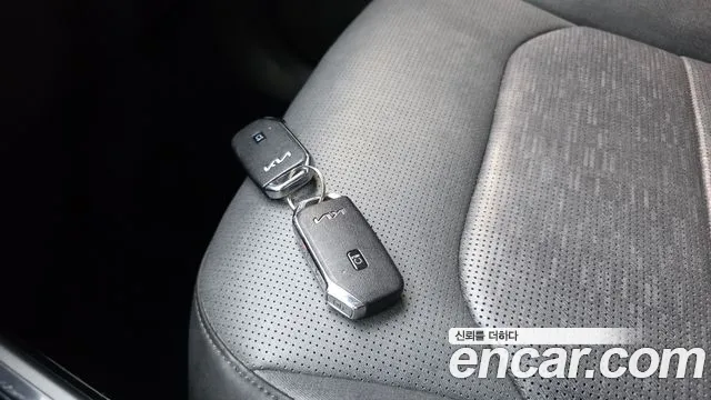 Kia Niro The All New — Фото автомобиля 26