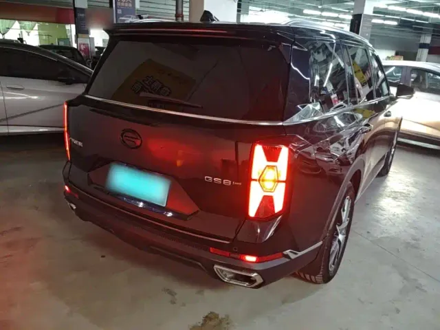 GAC Trumpchi GS8 — Фото автомобиля 6