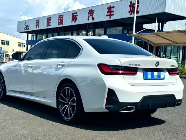 BMW 3 Series — Фото автомобиля 4
