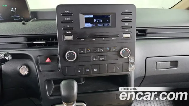 Hyundai Staria Staria Карго 3 места — Фото автомобиля 15