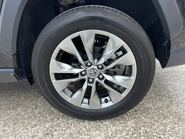 Toyota Wildlander — Фото автомобиля 13