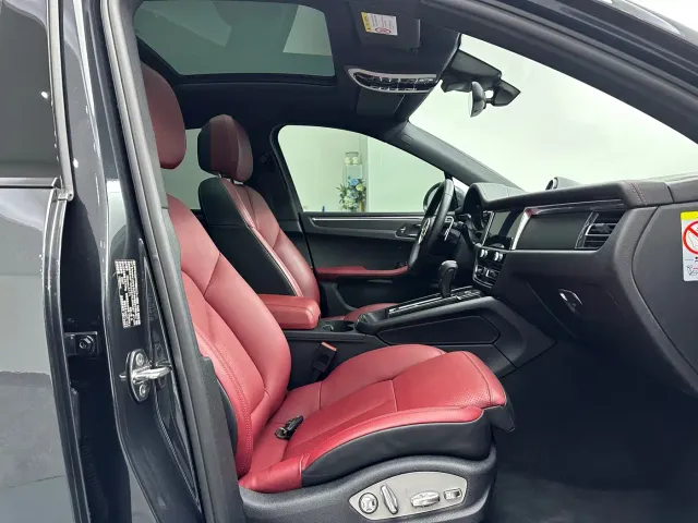 Porsche Macan — Фото автомобиля 13
