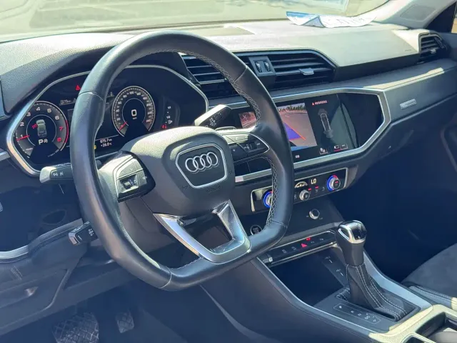 Audi Q3 — Фото автомобиля 6