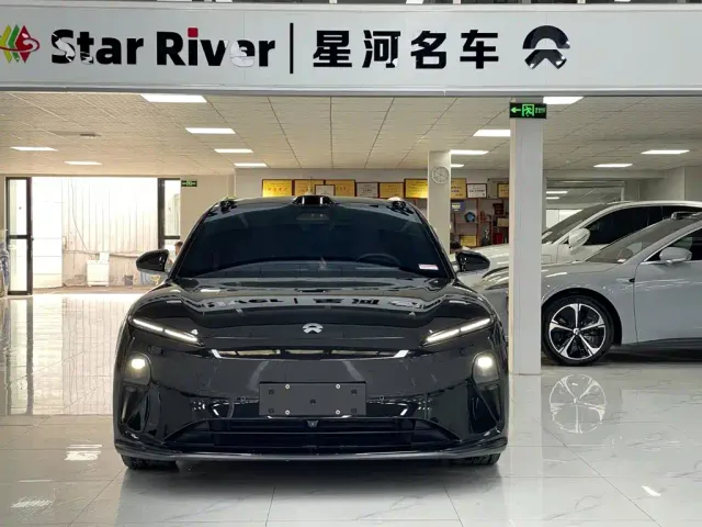 Nio ET5 Touring — Фото автомобиля 2