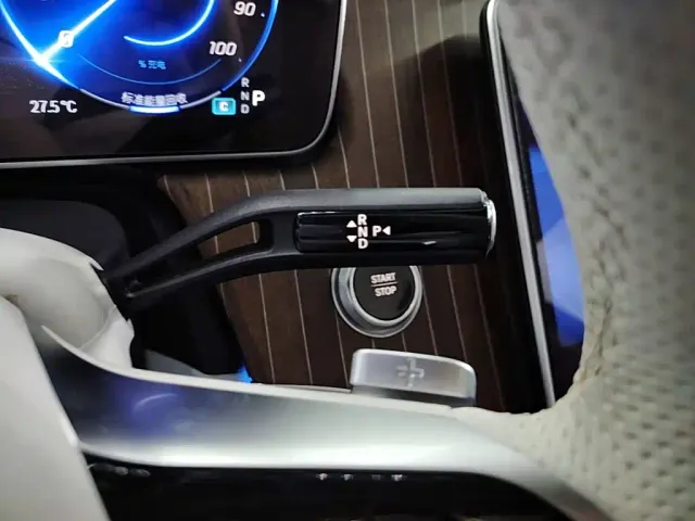 Mercedes-Benz Mercedes-Benz EQE SUV 2024 350 4MATIC Luxury Edition — Фото автомобиля 13