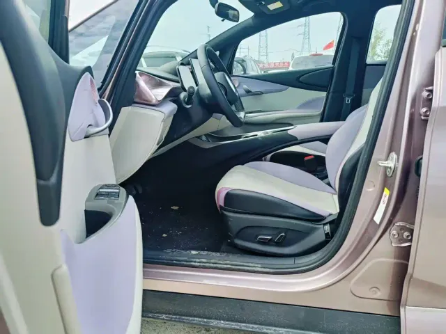 BYD Dolphin — Фото автомобиля 4
