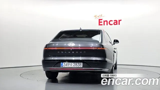 Hyundai Grandeur Grandeur (GN7) — Фото автомобиля 4