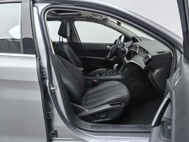 Peugeot 408 — Фото автомобиля 23