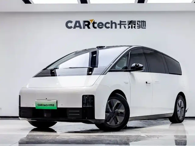 Фотография автомобиля — Li Auto MEGA