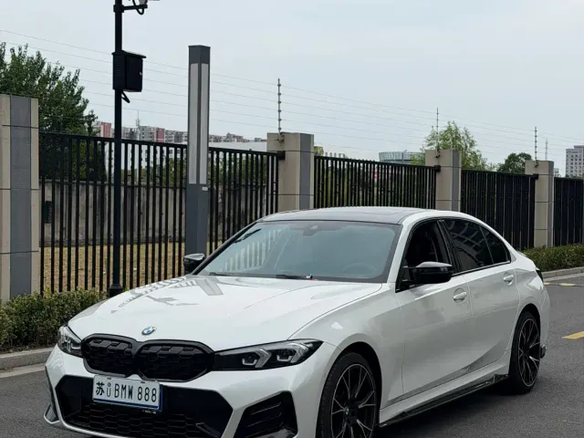 BMW 3 Series — Фото автомобиля 3