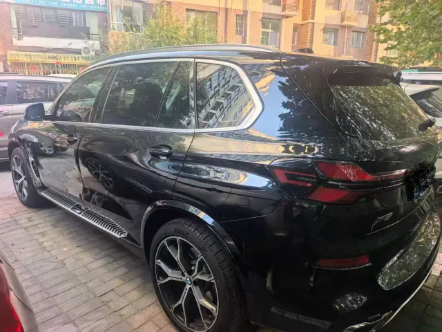 BMW X5 — Фото автомобиля 4