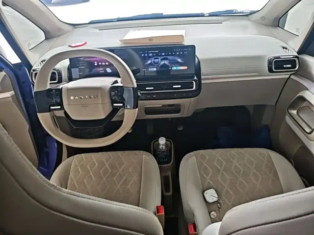 Baojun KiWi EV — Фото автомобиля 9
