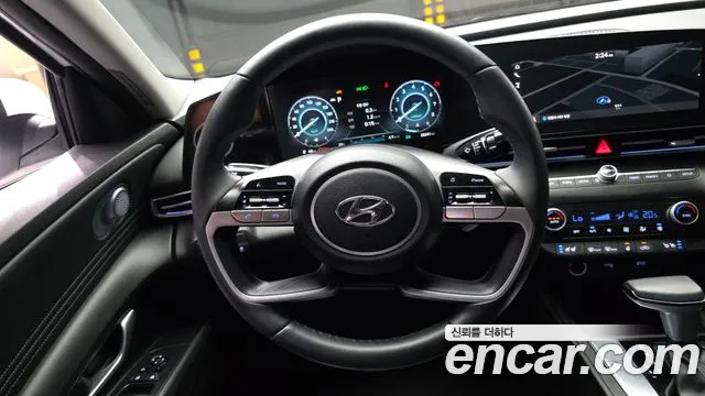 Hyundai Avante CN7 — Фото автомобиля 13
