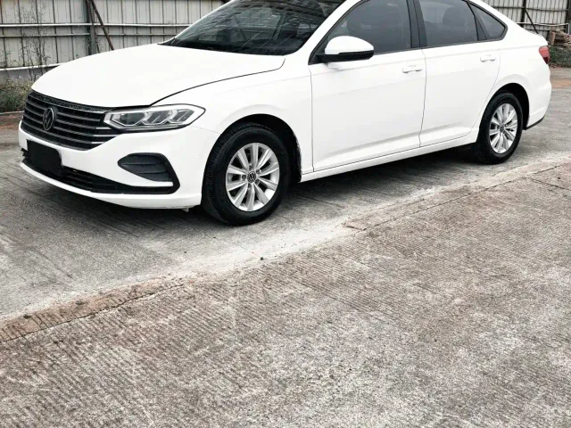 Фотография автомобиля — Volkswagen Lavida