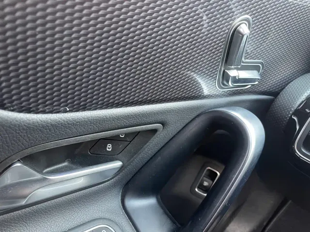 Mercedes-Benz A-Class — Фото автомобиля 10