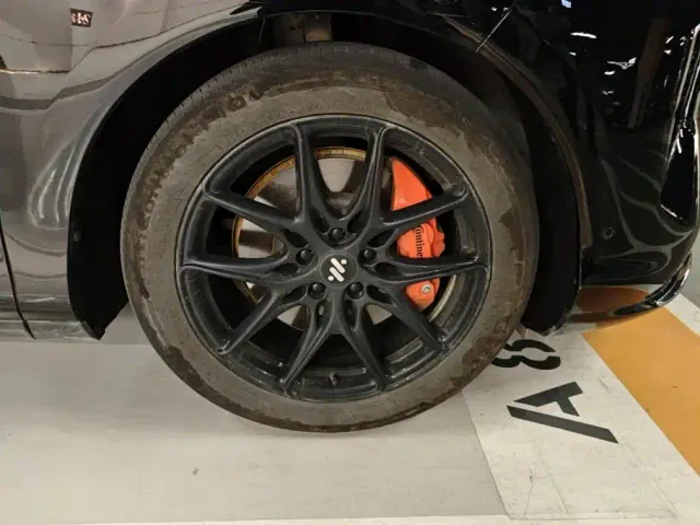 IM Motors LS6 — Фото автомобиля 6