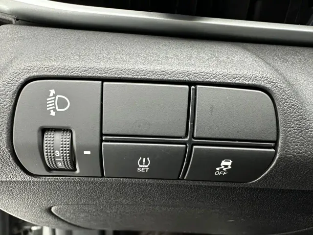 Hyundai Elantra — Фото автомобиля 17