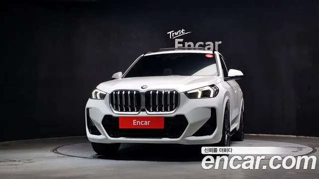BMW X1 — Фото автомобиля 3
