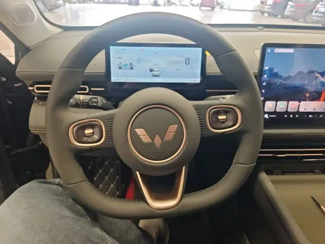 Wuling Starlight — Фото автомобиля 6