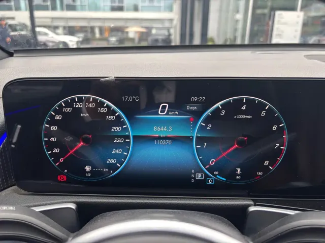 Mercedes-Benz GLB-Class — Фото автомобиля 10