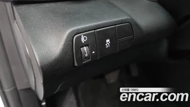 Hyundai Avante CN7 — Фото автомобиля 30