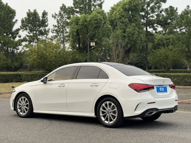 Mercedes-Benz A-Class — Фото автомобиля 15