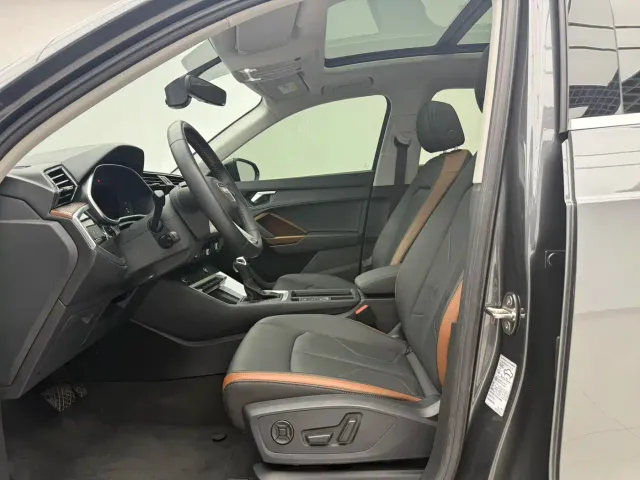 Audi Q3 — Фото автомобиля 11