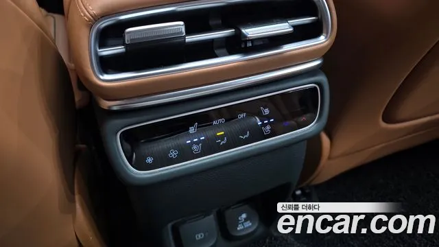 Genesis GV80 — Фото автомобиля 18