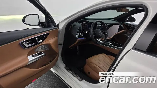 Mercedes-Benz E-Class W214 — Фото автомобиля 10