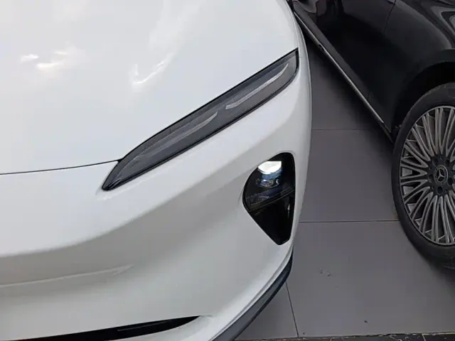 Nio ET5 Touring — Фото автомобиля 23