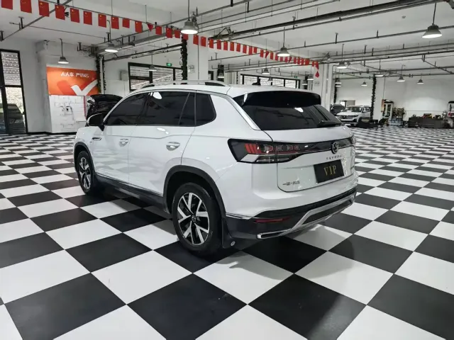 Volkswagen Tayron — Фото автомобиля 4