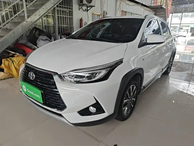 Фотография автомобиля — Toyota YARiS L Zhi Xuan