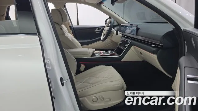 Genesis GV80 — Фото автомобиля 16
