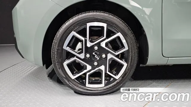 Kia RAY Новый Kia Ray Signature — Фото автомобиля 5