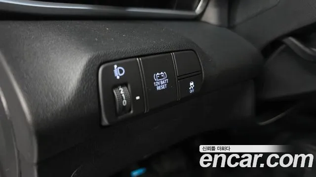 Hyundai Avante CN7 — Фото автомобиля 18