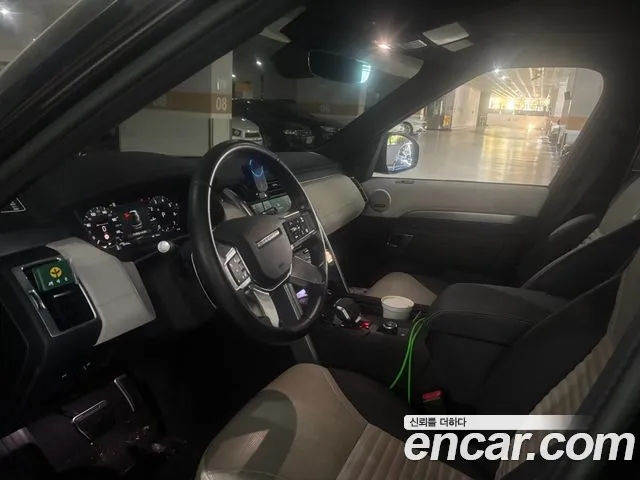 Land Rover Discovery — Фото автомобиля 5