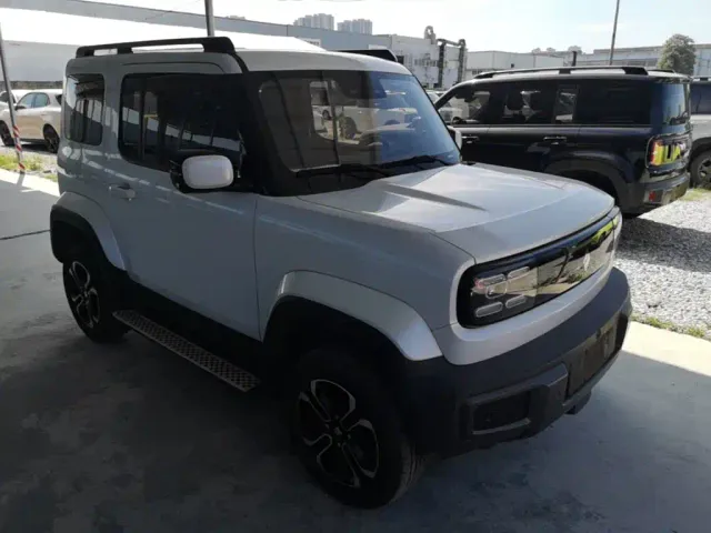 Baojun Yep — Фото автомобиля 3
