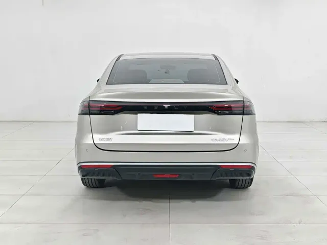 Geely Galaxy Stellar 6 — Фото автомобиля 6