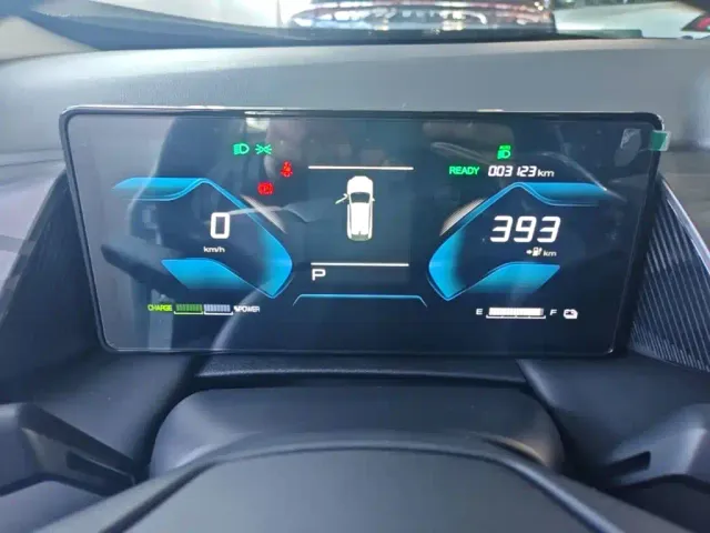 Dongfeng SKY EV01 — Фото автомобиля 11
