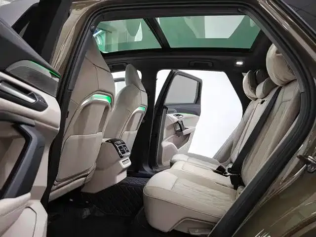 Audi Q5L — Фото автомобиля 20