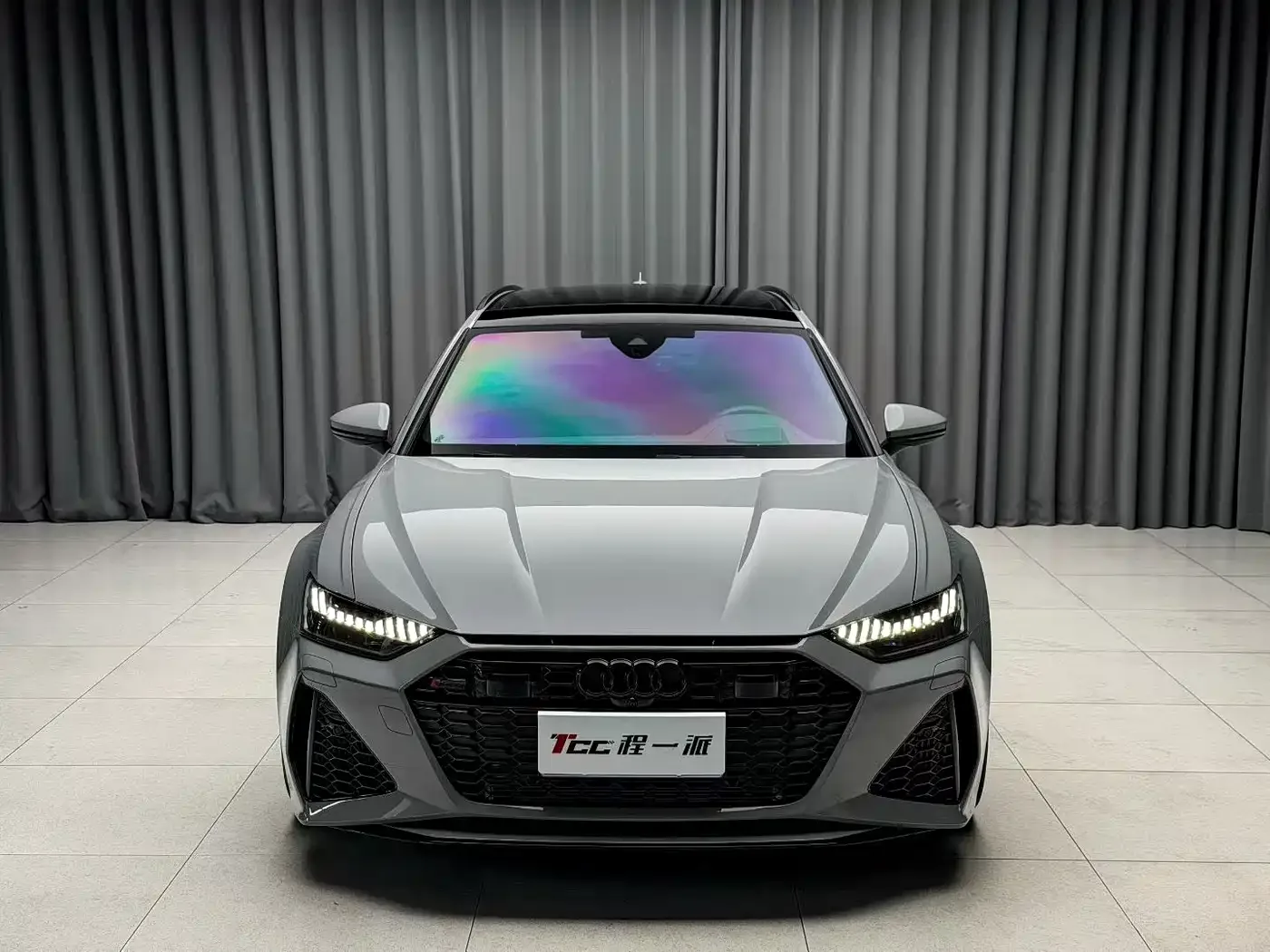 Audi Audi RS 6 2025 RS 6 4.0T Avant performance — Фото автомобиля 2