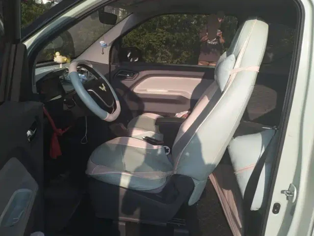 Wuling Hongguang Mini EV — Фото автомобиля 9