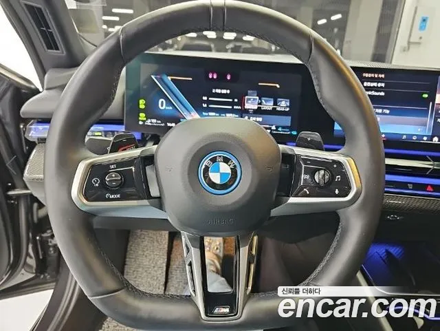 BMW 5 Series — Фото автомобиля 9