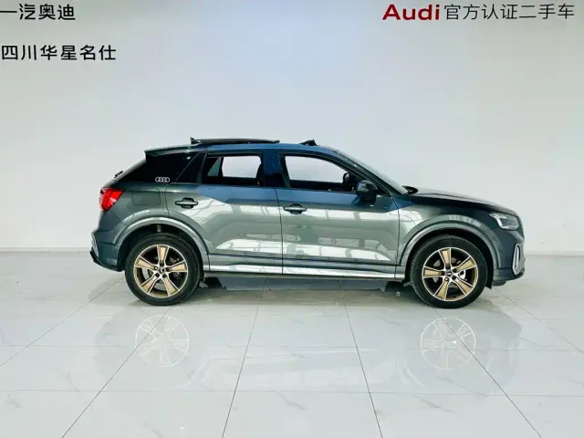 Audi Q2L — Фото автомобиля 3