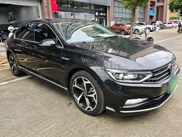 Volkswagen Magotan — Фото автомобиля 3