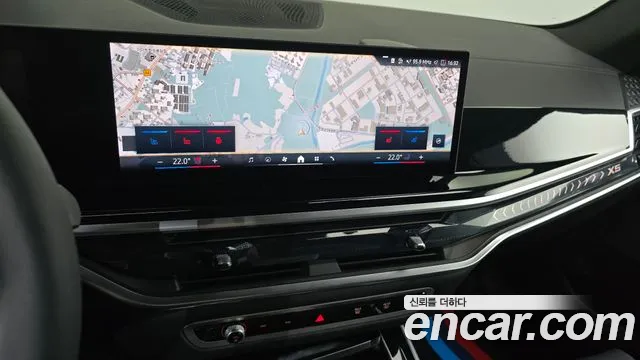BMW X5 xDrive 40i M Sport — Фото автомобиля 10