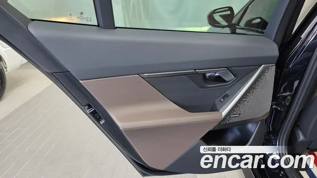 BMW 5 Series G60 — Фото автомобиля 14