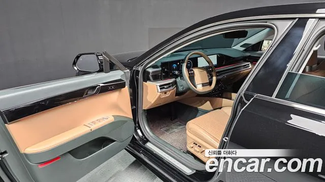 Hyundai Grandeur Grandeur (GN7) 2.5 Бензин 2WD — Фото автомобиля 10